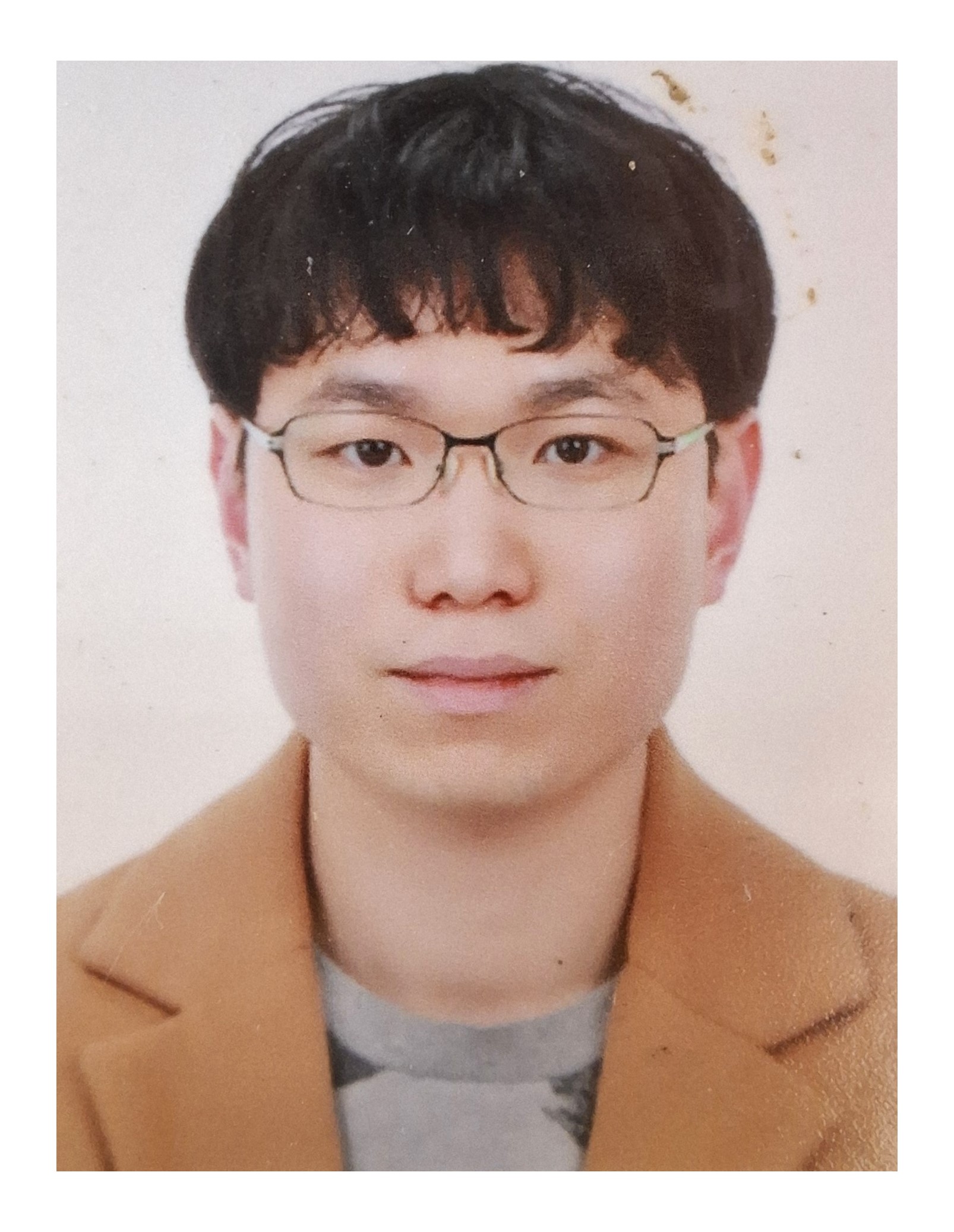 Ho-min Park